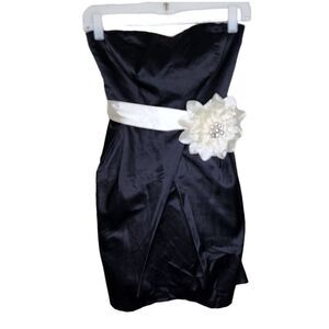 Vintage Y2K Strapless Mini Cocktail Dress Flower Bow Womens Size 5 Black Satin